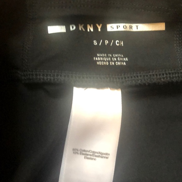 DKNY Black Capri leggings - Picture 3 of 6